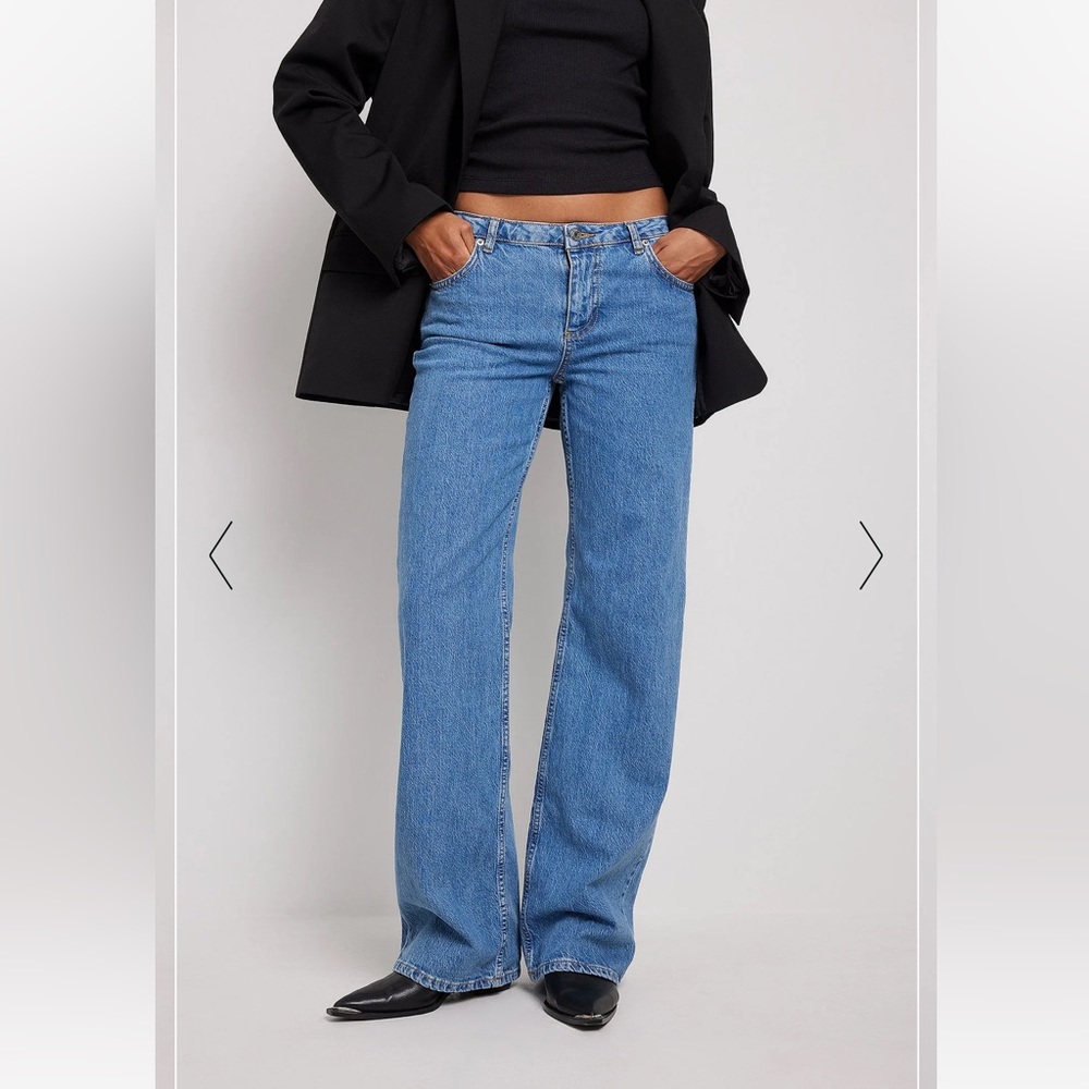 na-kd low waist/ low rise blue jeans- size EU 36, US 6, Small